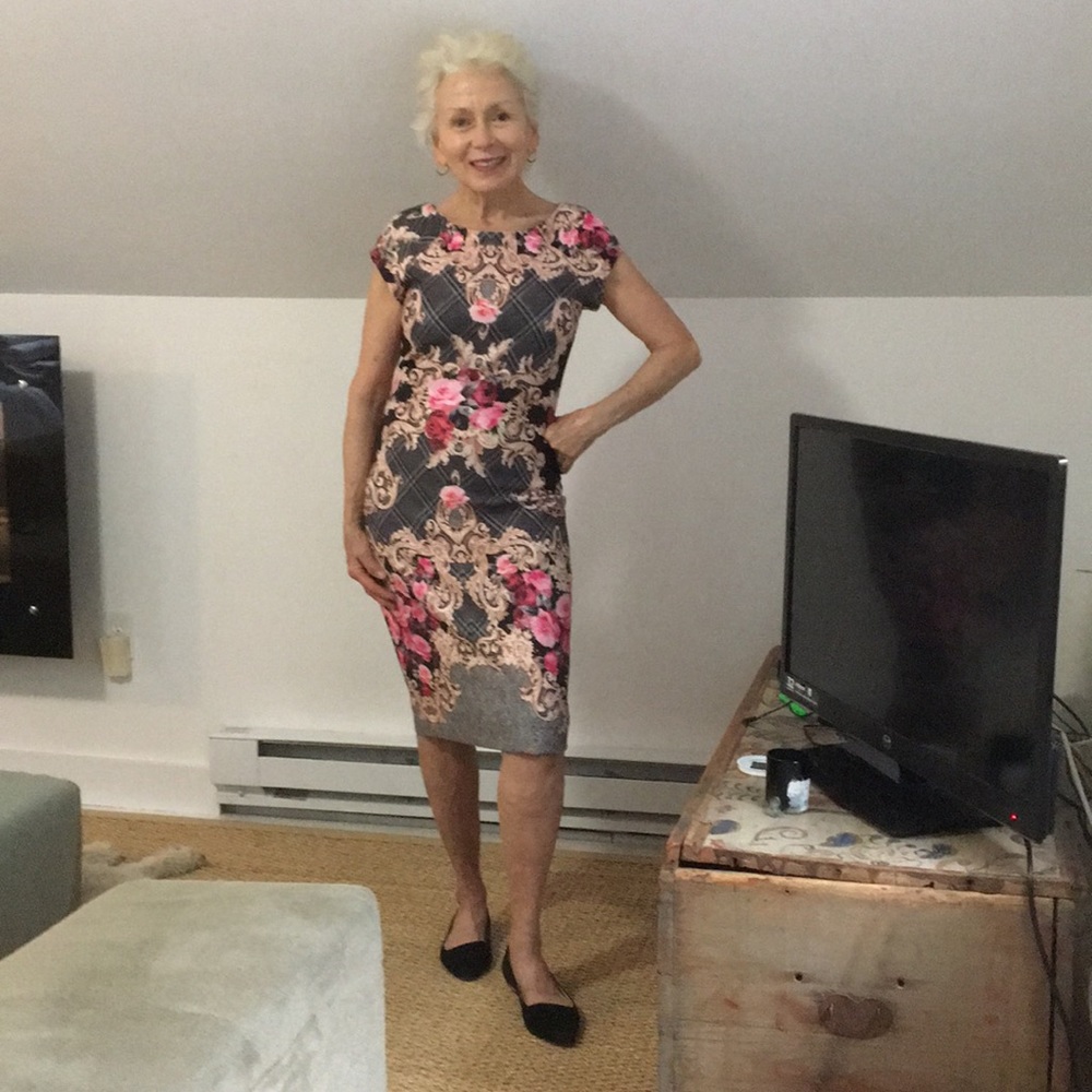 ECI. Dress